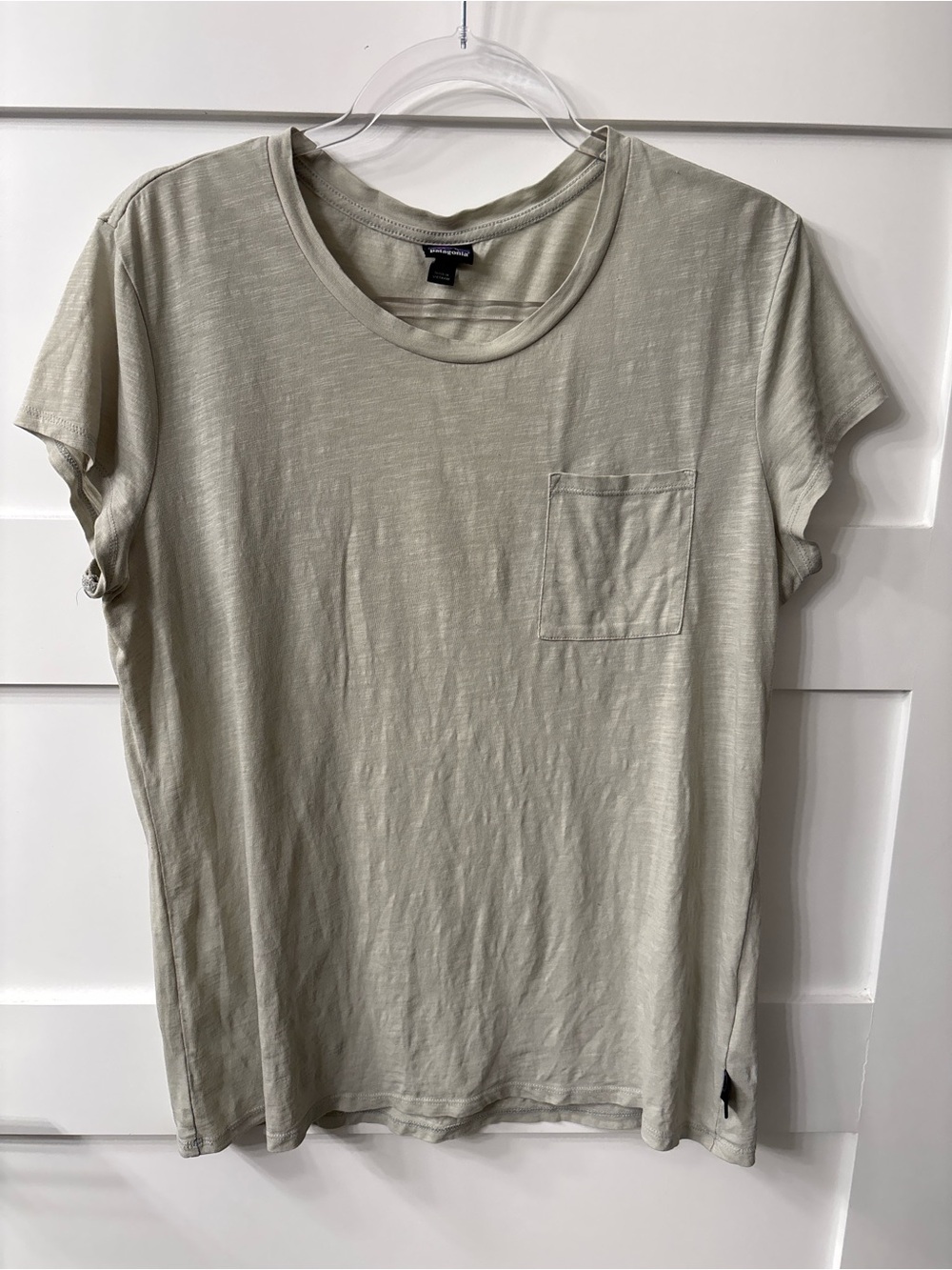 Patagonia Organic Cotton Lightweight Layering Light Sage Pocket Tee